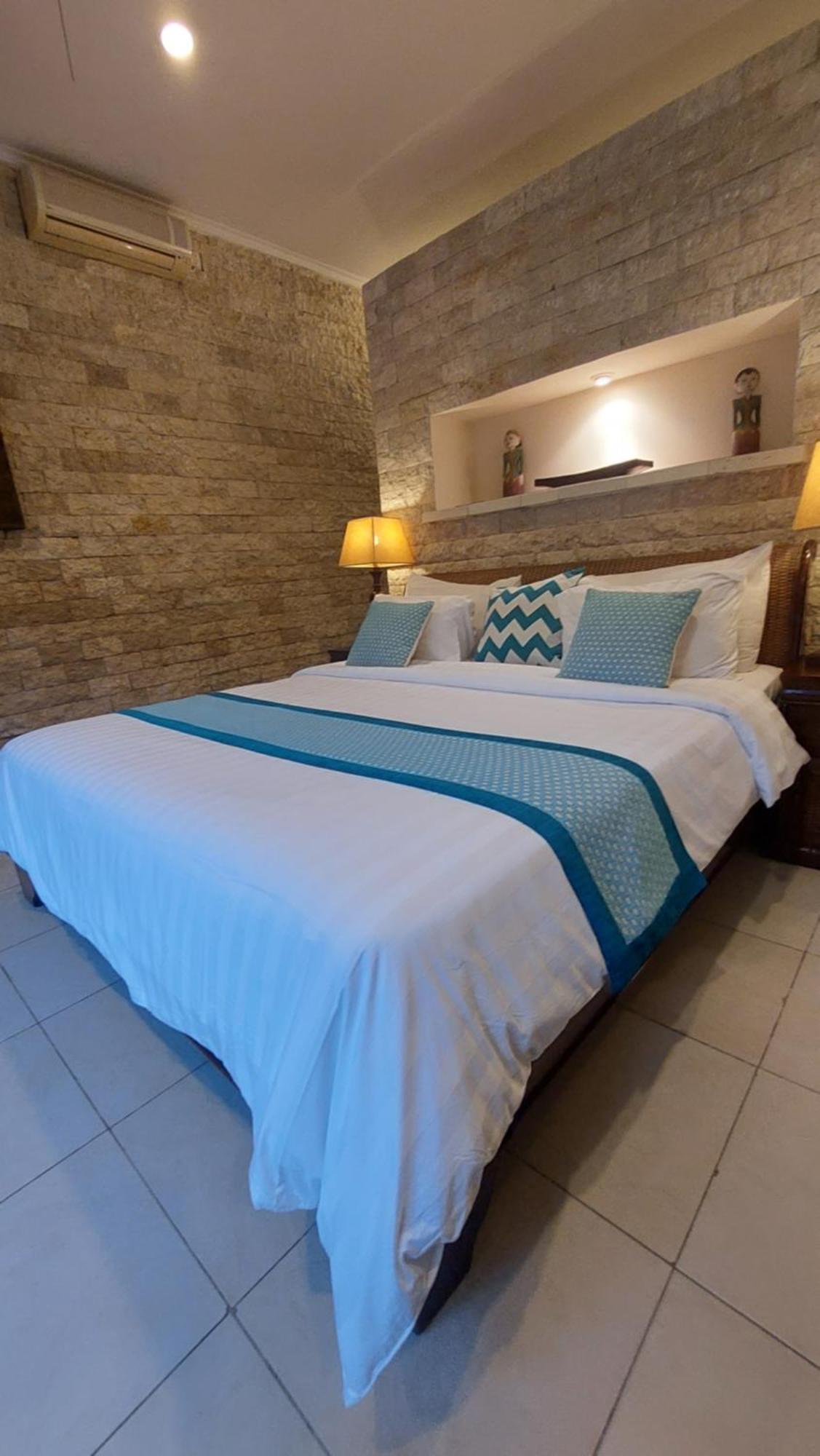 Villa Heliconia Seminyak Chambre photo