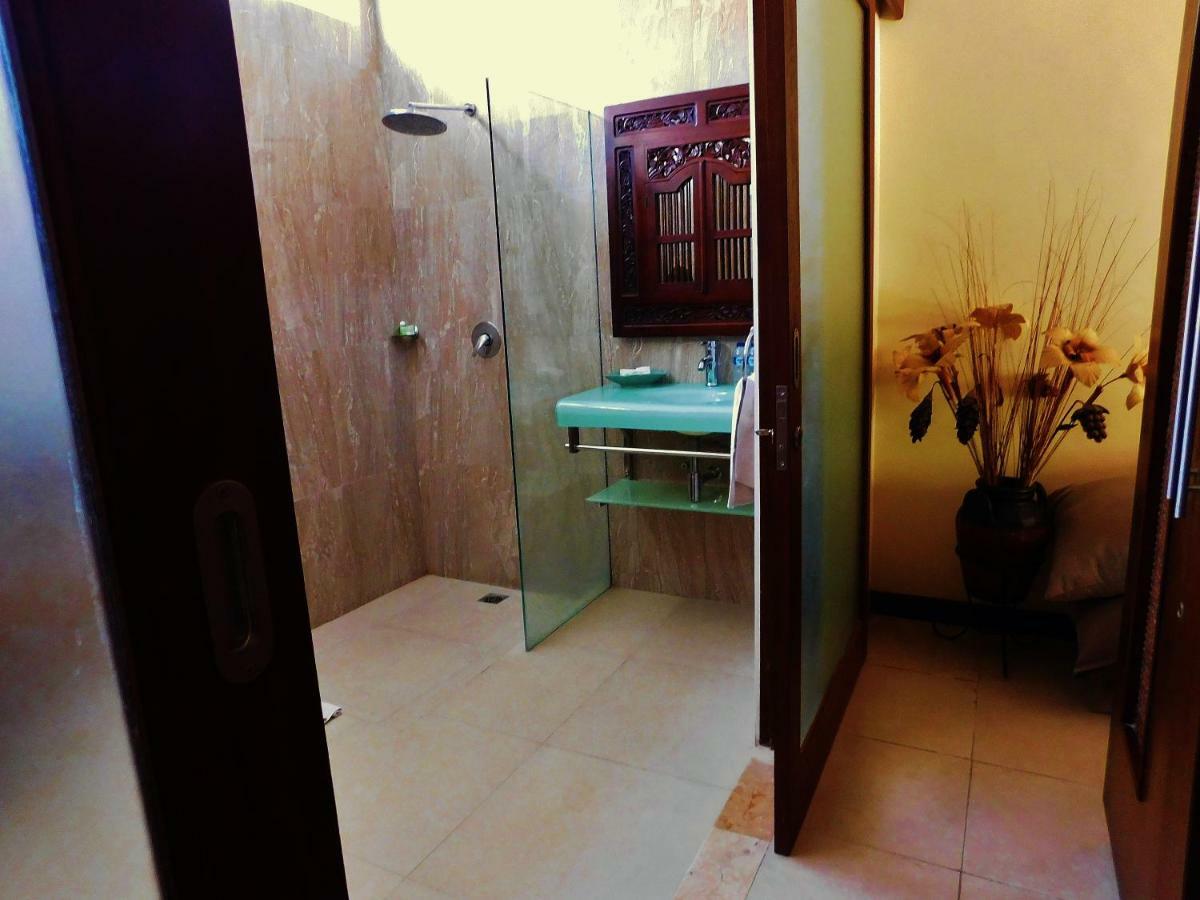 Villa Heliconia Seminyak Extérieur photo