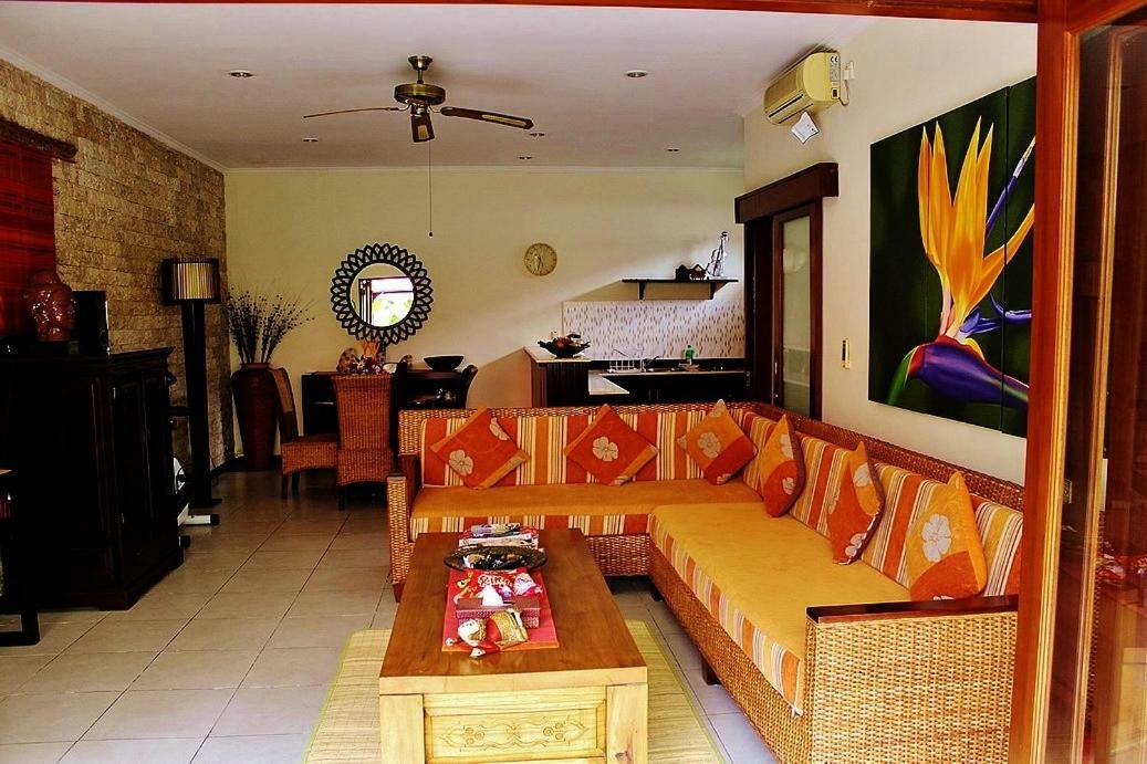 Villa Heliconia Seminyak Extérieur photo
