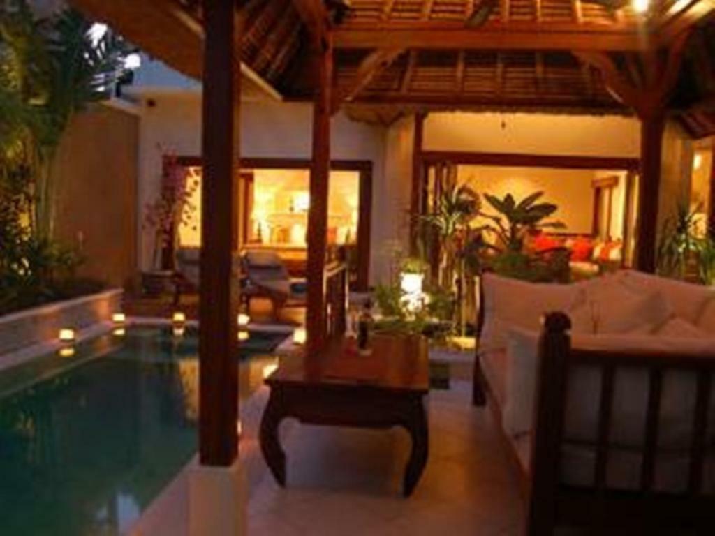 Villa Heliconia Seminyak Extérieur photo